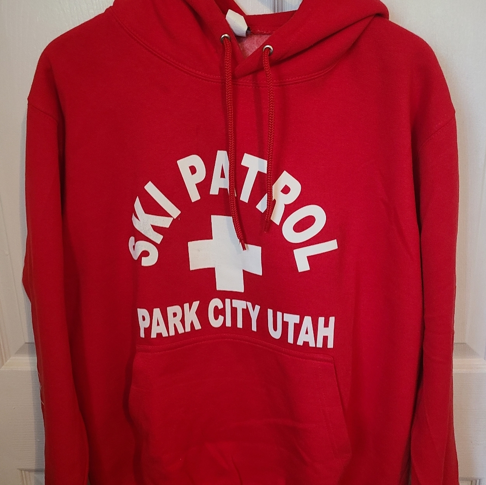 (2004) Park City Utah Hoodie Sweatshirt, Size: Large Color: Red